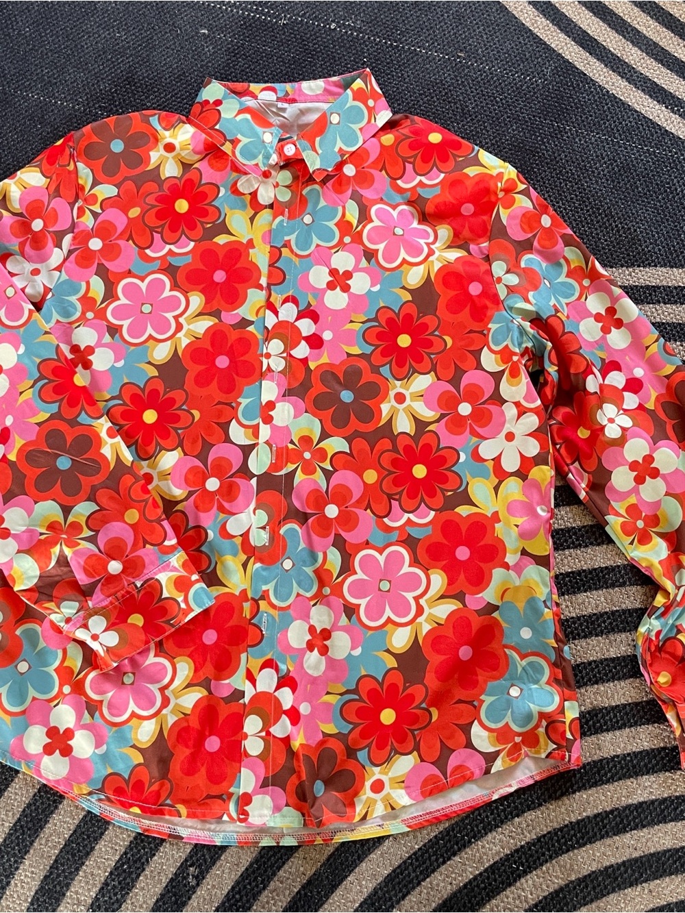 Mod Floral Button-Up Shirt - Floral Multicolor